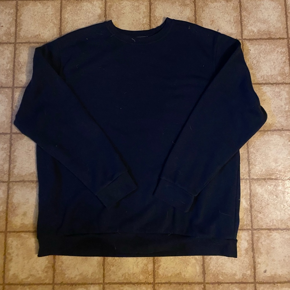 Dark blue mountain ridge crewneck